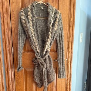 BKE Cozy light brown Knit Sweater with Rabbit Fur Trim